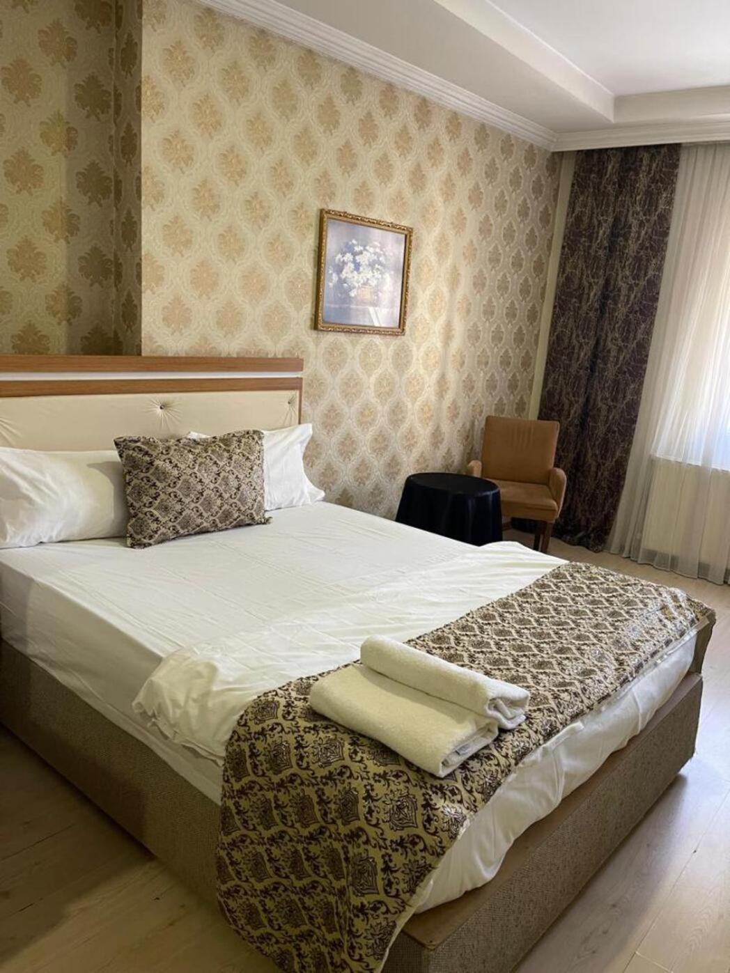 Dimet Park Hotel Wan Zewnętrze zdjęcie