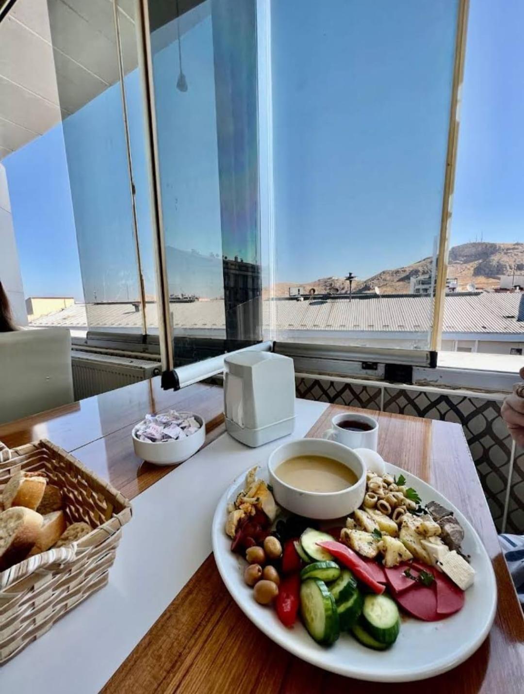 Dimet Park Hotel Wan Zewnętrze zdjęcie